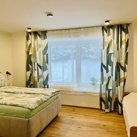 Erle 181 4 Apartman *